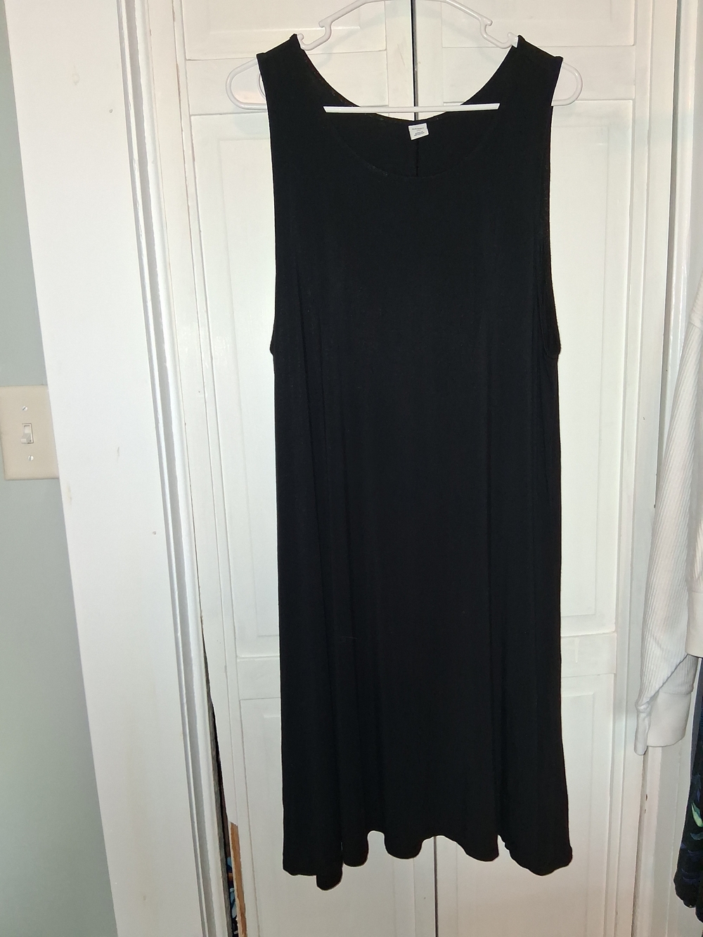 Old Navy Black Sleeveless Midi Swing Dress